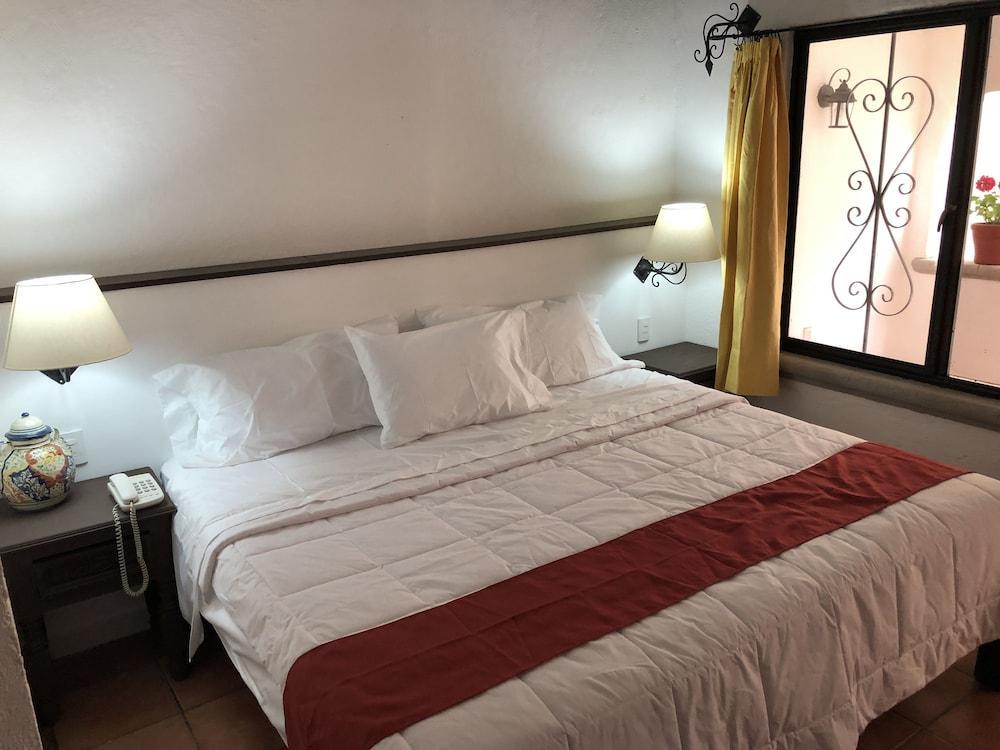 Hotel Antigua Posada Cuernavaca Buitenkant foto