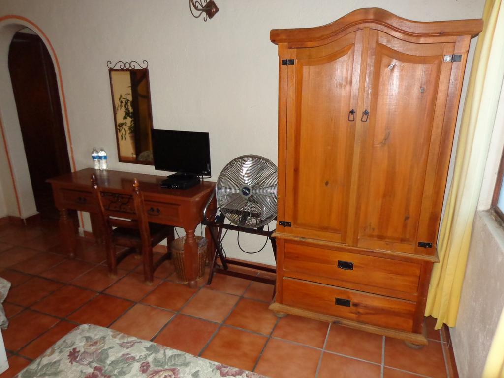 Hotel Antigua Posada Cuernavaca Buitenkant foto