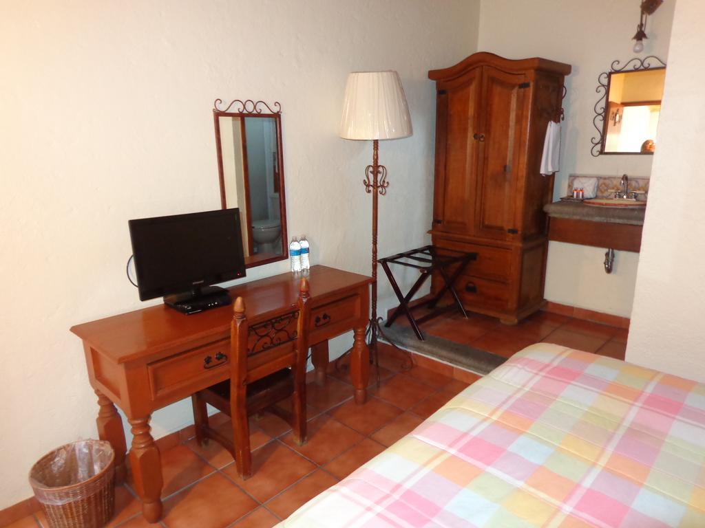 Hotel Antigua Posada Cuernavaca Buitenkant foto