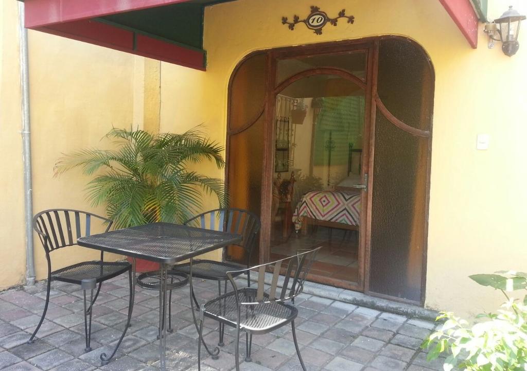 Hotel Antigua Posada Cuernavaca Buitenkant foto
