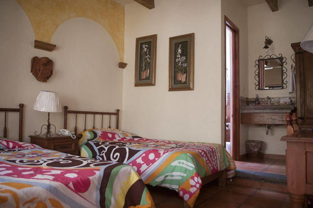 Hotel Antigua Posada Cuernavaca Buitenkant foto