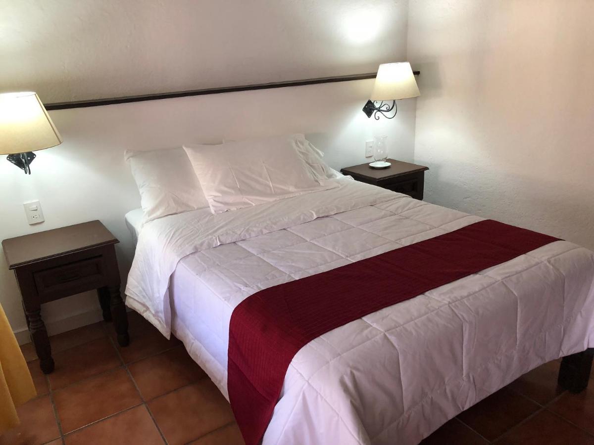 Hotel Antigua Posada Cuernavaca Buitenkant foto