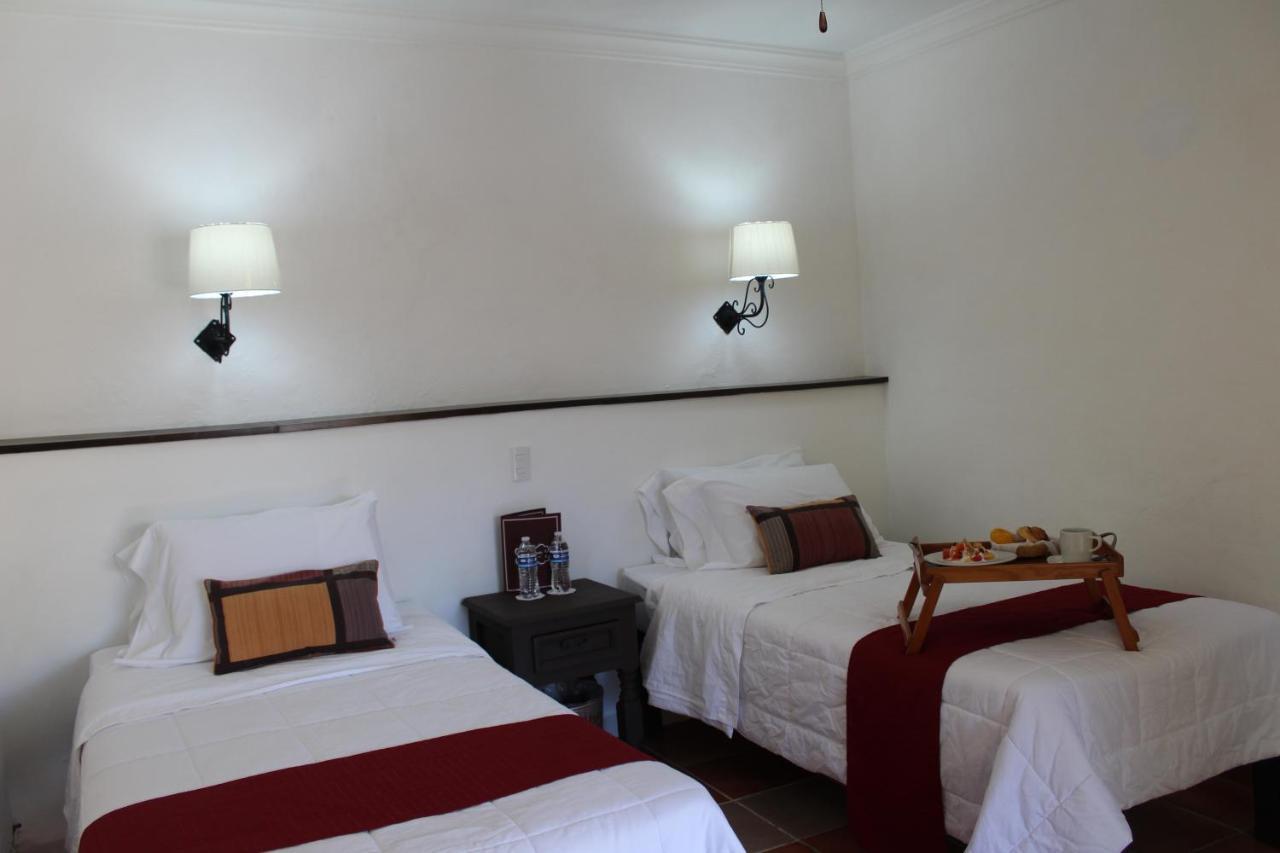 Hotel Antigua Posada Cuernavaca Buitenkant foto